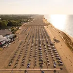 Seaside Serenity - Beahost דירה *